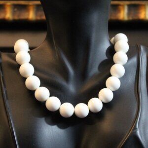 Vintage White Acrylic Lucite Beaded Necklace